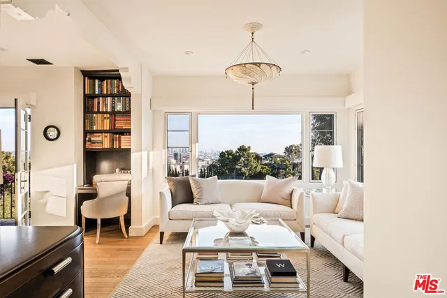 $4,399,000 | 7020 La Presa Drive, Los Angeles, CA 90068