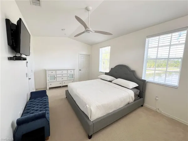 $2,700 | 3264 Amanda Lane, Unit 4, Naples, FL 34109