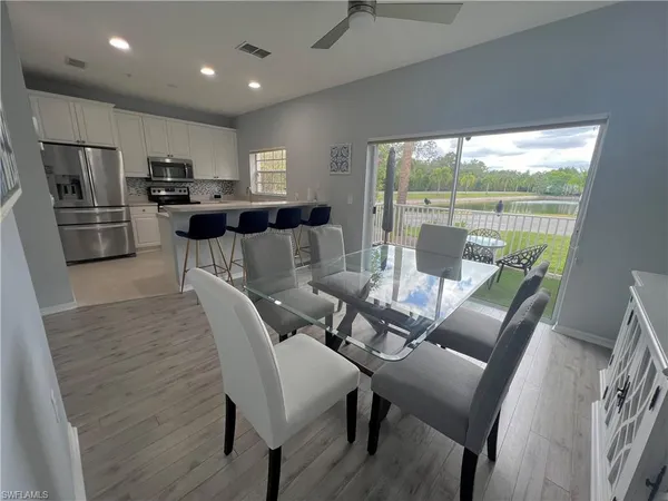 $2,700 | 3264 Amanda Lane, Unit 4, Naples, FL 34109
