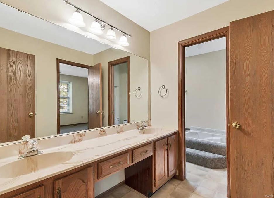 1241 Monaco Lane St. Charles, MO 63303 - Photo 12 of 19