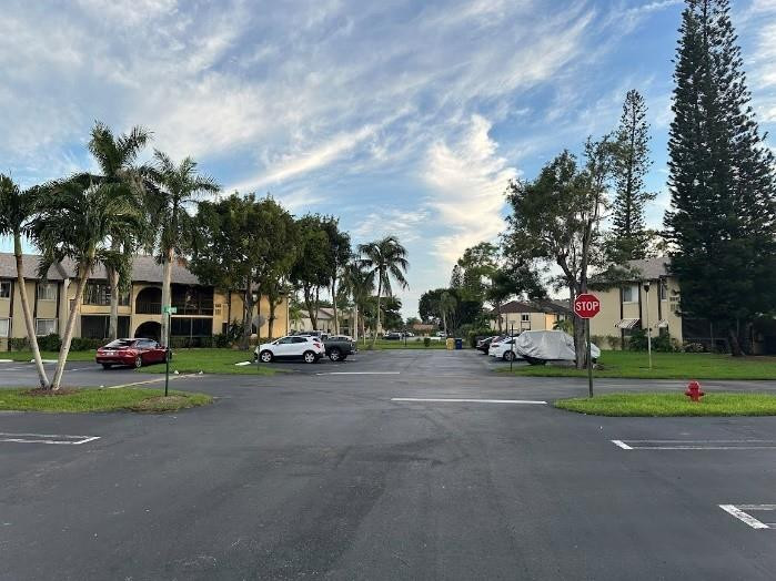 327 Pine Ridge Circle, Unit B2 Greenacres, FL 33463 - Photo 11 of 12 Photo 11