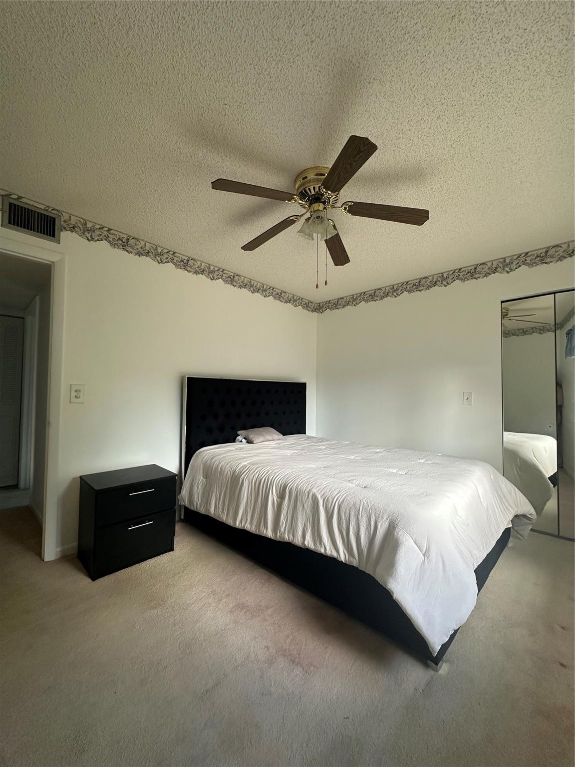 327 Pine Ridge Circle, Unit B2 Greenacres, FL 33463 - Photo 5 of 12 Photo 5