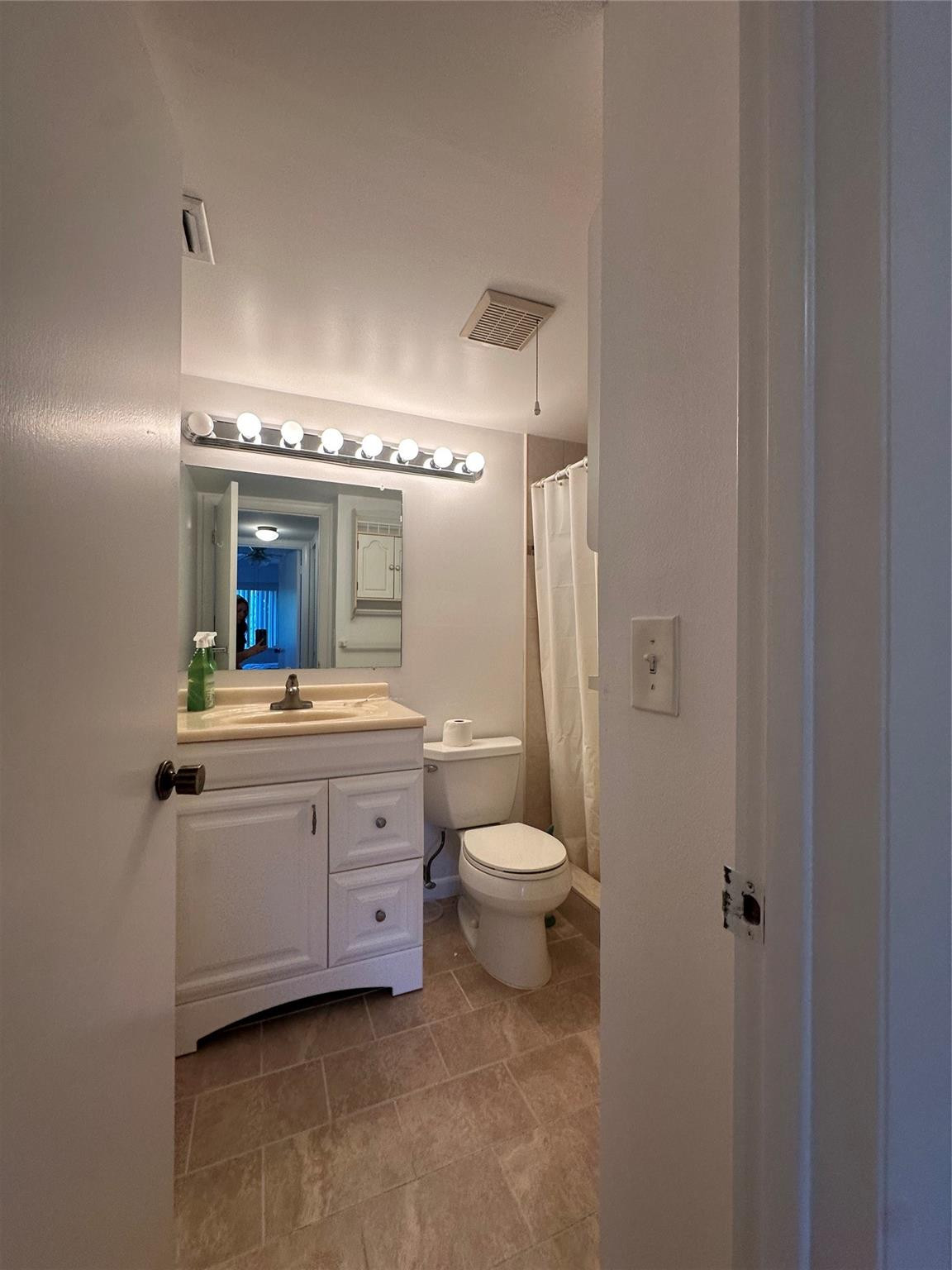 327 Pine Ridge Circle, Unit B2 Greenacres, FL 33463 - Photo 9 of 12 Photo 9