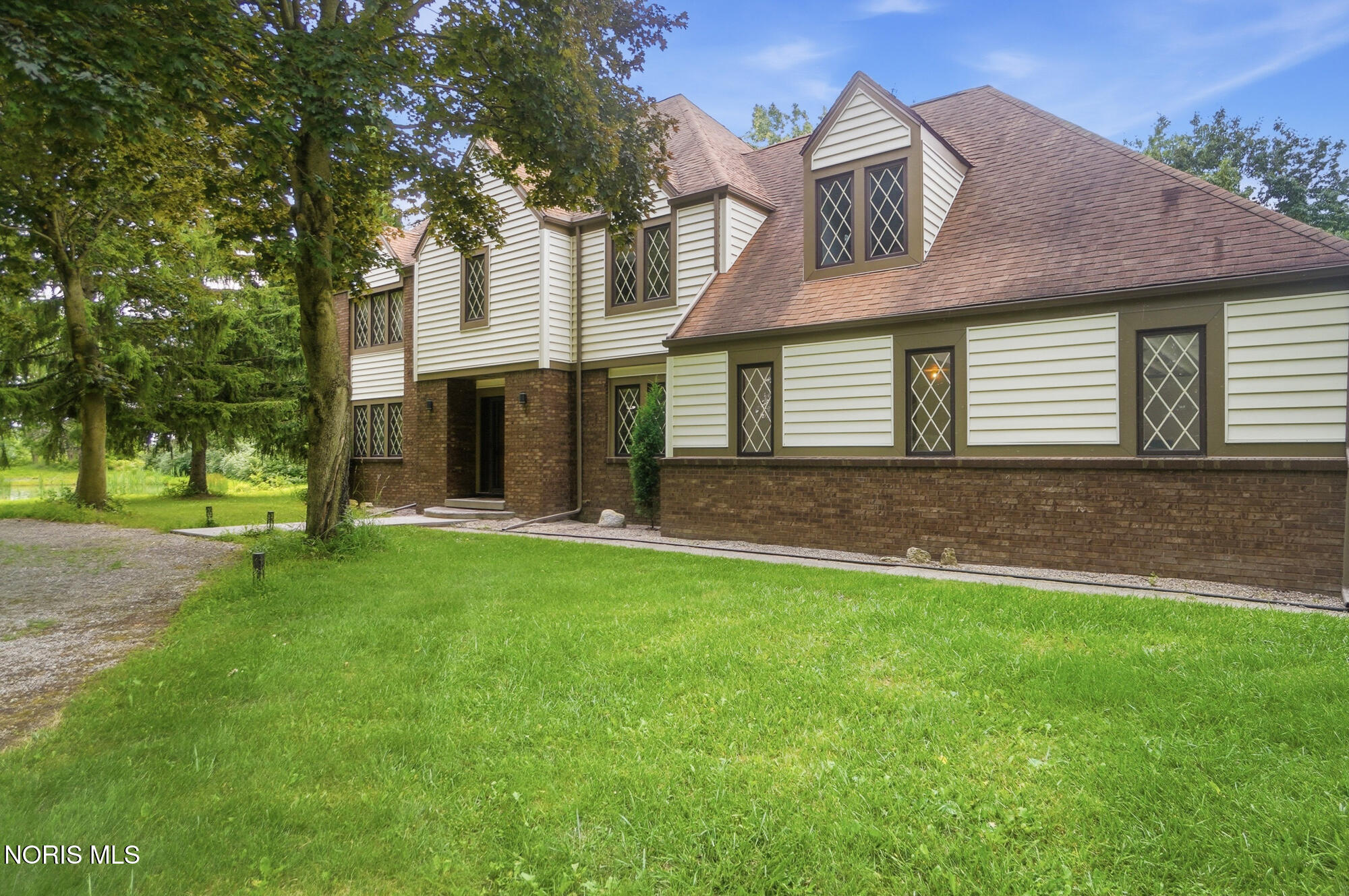 26430 Hull Prairie Road Perrysburg, OH 43551 - Photo 4 of 79 Gallery Image 4