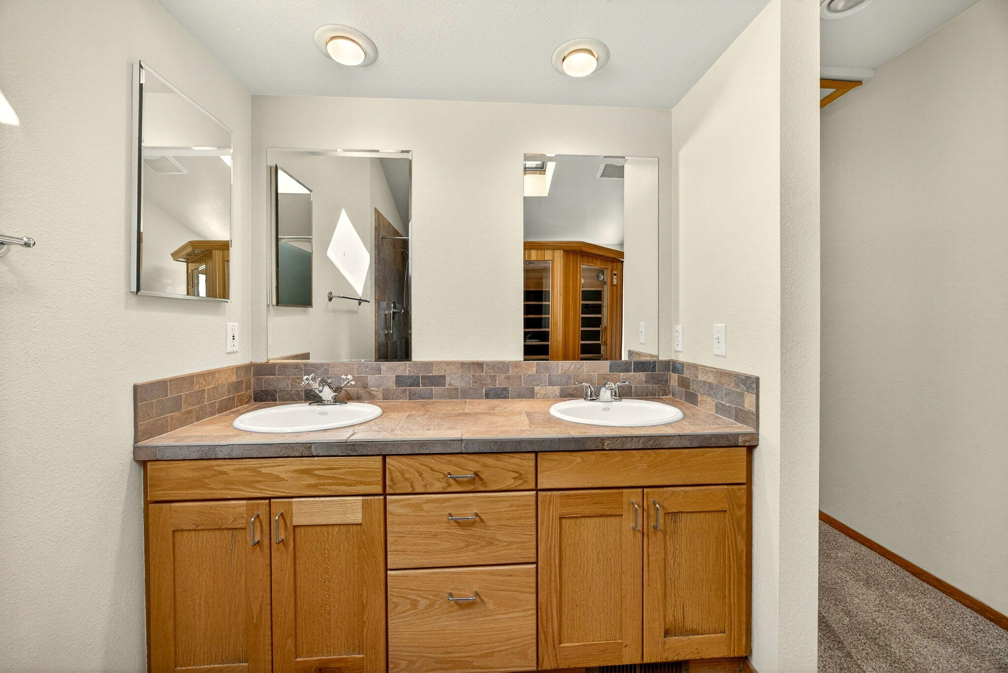 1800 Peachey Road Ashland, OR 97520 - Photo 51 of 83 ApxPR00057