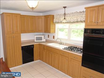 1 Bear Branch Road Hamilton, NJ 08610 - Photo 5 of 6 Kitchen