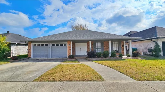 $350,000 | 14 Clevner Drive, Kenner, LA 70065