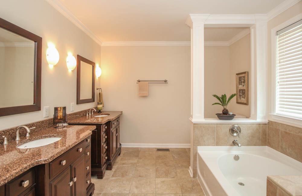818 Ridgetop Drive Mount Juliet, TN 37122 - Photo 15 of 27 Gallery Image 15