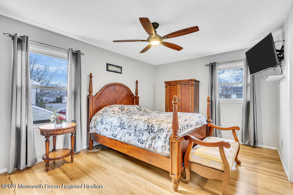 8 Carriage Road North Hazlet, NJ 07730 - Photo 30 of 52 032_dsc01472