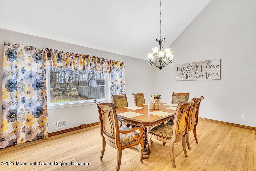 8 Carriage Road North Hazlet, NJ 07730 - Photo 42 of 52 020_dsc01522