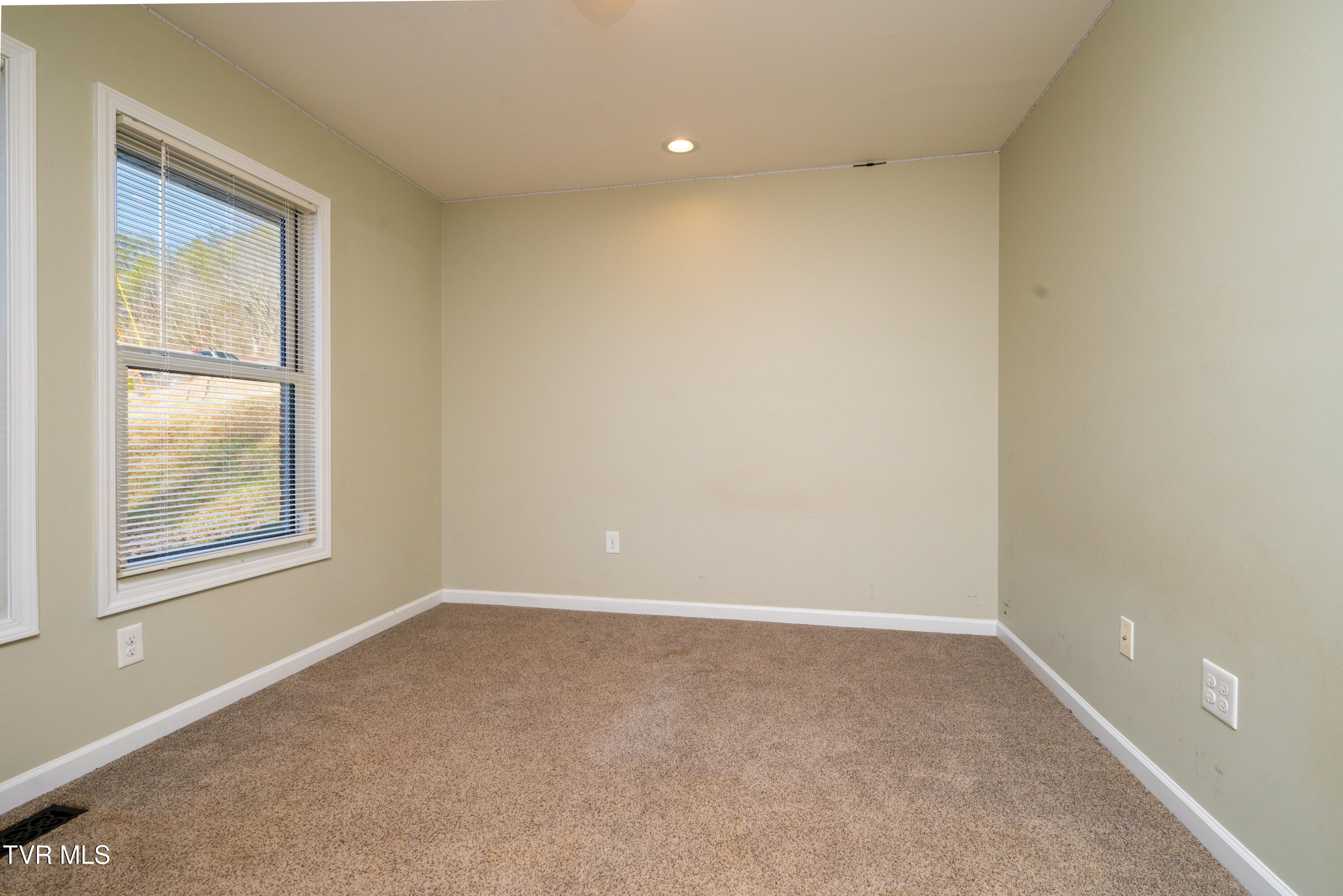446 Hurd Road Kingsport, TN 37660 - Photo 41 of 65 Hurd Rd-44