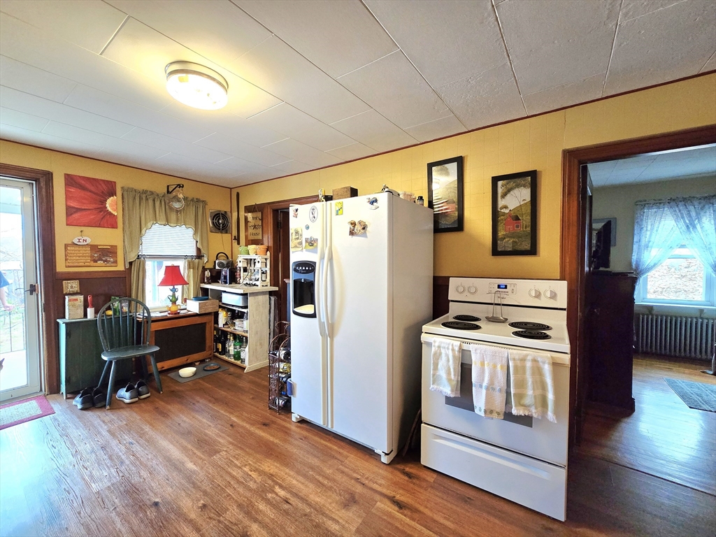 46 1/2 Old Sturbridge Road Southbridge, MA 01550 - Photo 17 of 42