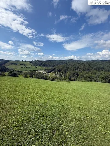 $96,900 | Green Meadows Drive, Todd, NC 28684