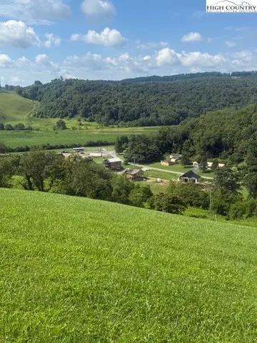 $96,900 | Green Meadows Drive, Todd, NC 28684