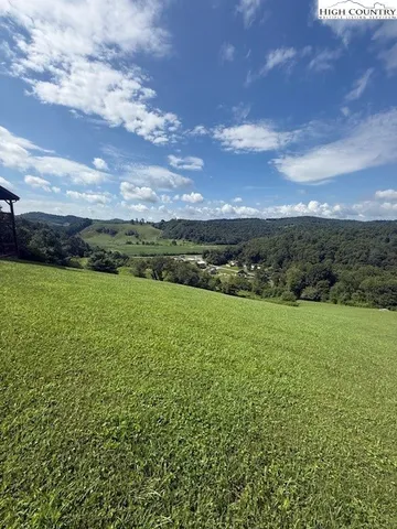 $96,900 | Green Meadows Drive, Todd, NC 28684