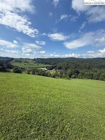 $96,900 | Green Meadows Drive, Todd, NC 28684