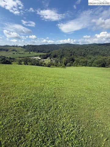 $96,900 | Green Meadows Drive, Todd, NC 28684