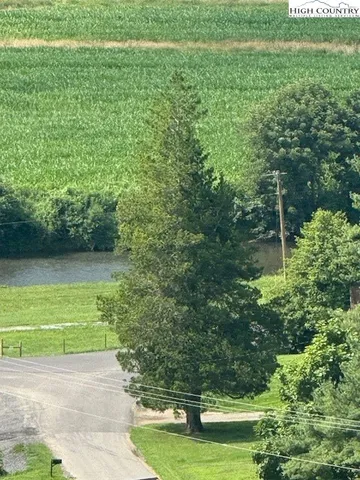 $96,900 | Green Meadows Drive, Todd, NC 28684