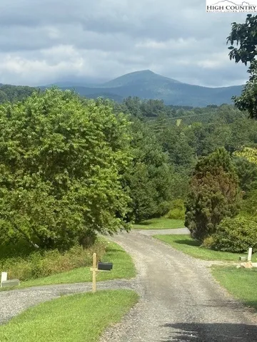 $96,900 | Green Meadows Drive, Todd, NC 28684