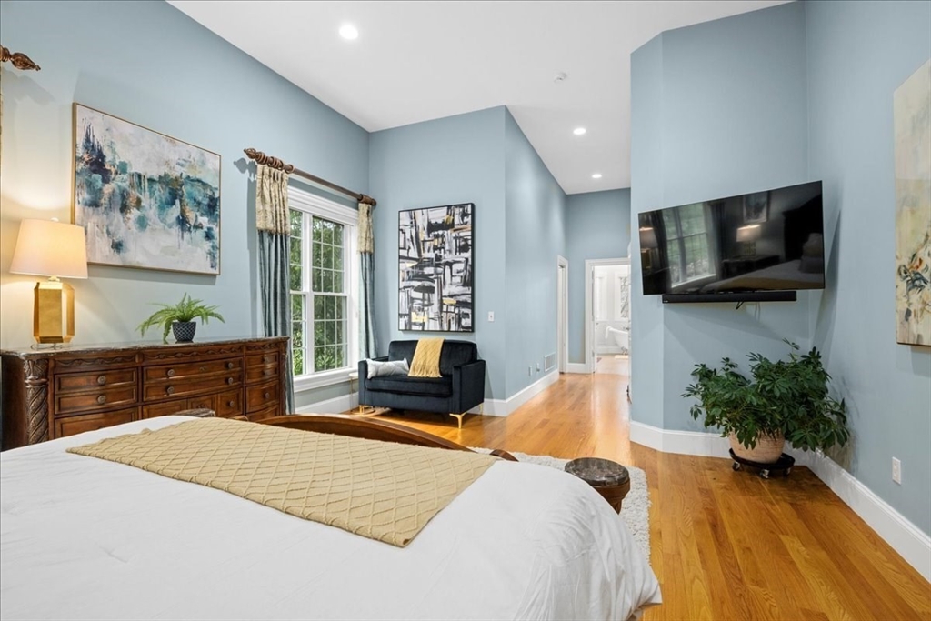 14 Orchard Road Southborough, MA 01772 - Photo 17 of 42 Gallery Image 17