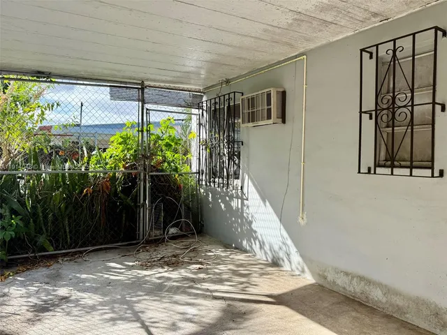 $625,000 | 3000 Northwest 5th Street, Miami, FL 33125