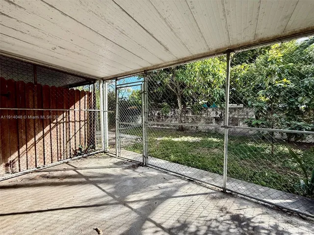 $625,000 | 3000 Northwest 5th Street, Miami, FL 33125