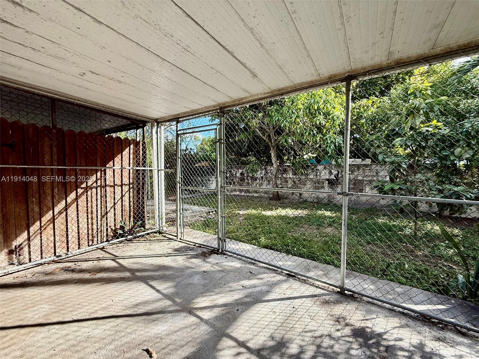 3000 Northwest 5th Street Miami, FL 33125 - Photo 47 of 54 a view of outdoor space with backyard