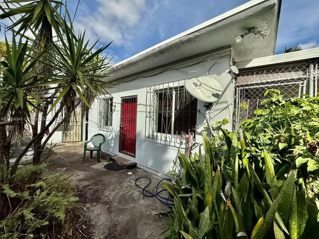 $625,000 | 3000 Northwest 5th Street, Miami, FL 33125