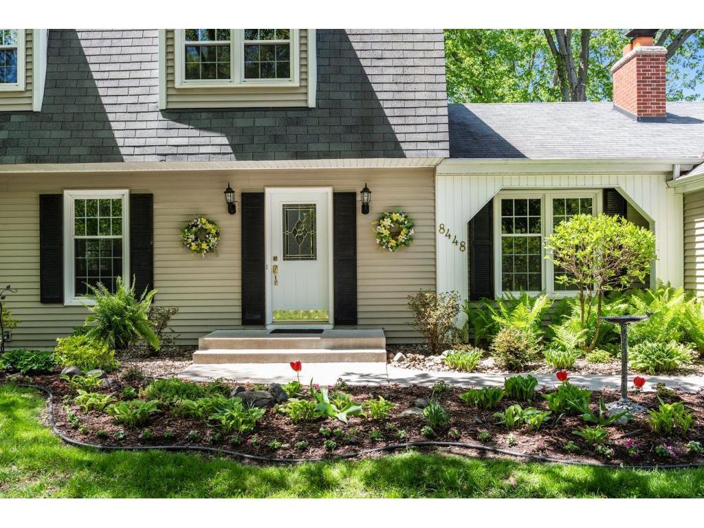 8448 Irwin Road Bloomington, MN 55437 - Photo 2 of 33 Gallery Image 2
