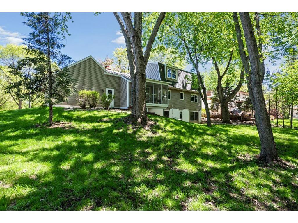 8448 Irwin Road Bloomington, MN 55437 - Photo 28 of 33 Gallery Image 28