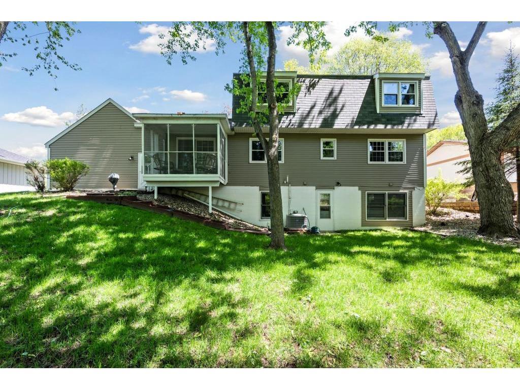 8448 Irwin Road Bloomington, MN 55437 - Photo 29 of 33 Gallery Image 29