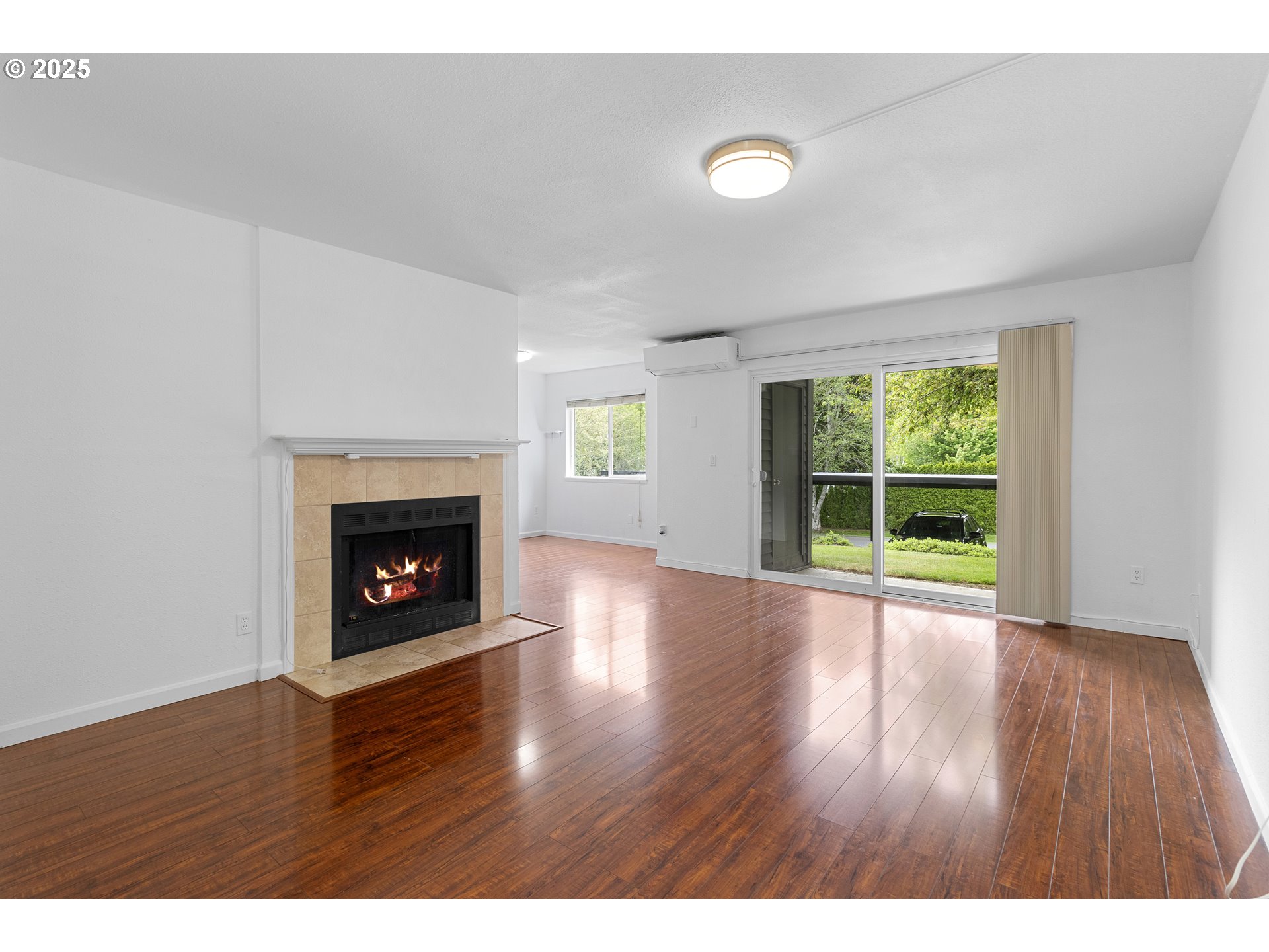 9455 Southwest 146th Terrace, Unit D2 Beaverton, OR 97007 - Photo 3 of 30