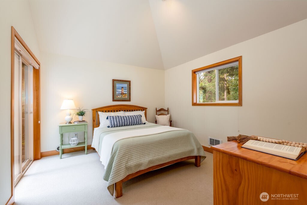 26-G Sound Place Hat Island, WA 98201 - Photo 14 of 40