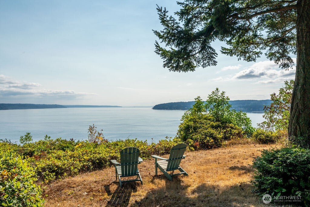 26-G Sound Place Hat Island, WA 98201 - Photo 2 of 40