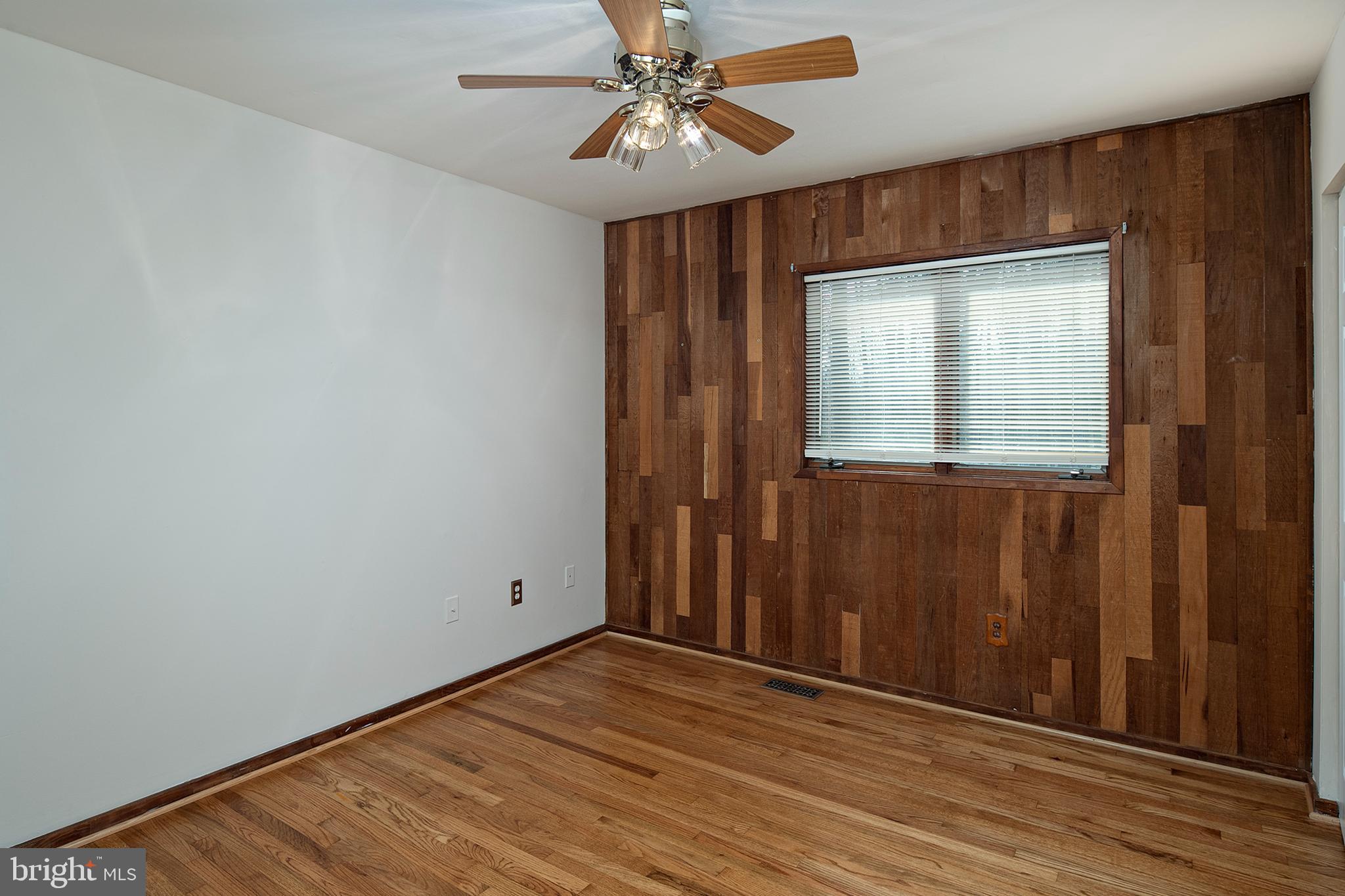 2167 McKendree Road West Friendship, MD 21794 - Photo 17 of 41 Bedroom 2