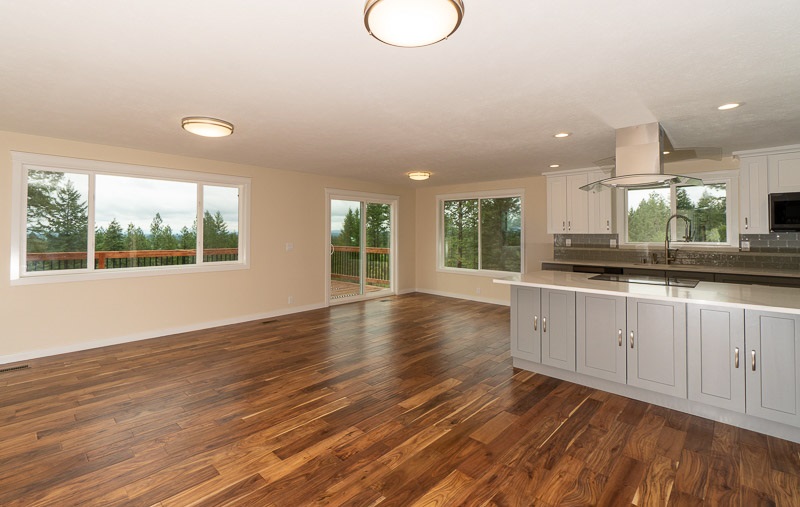 4724 Price Road Clayton, WA 99110 - Photo 5 of 20