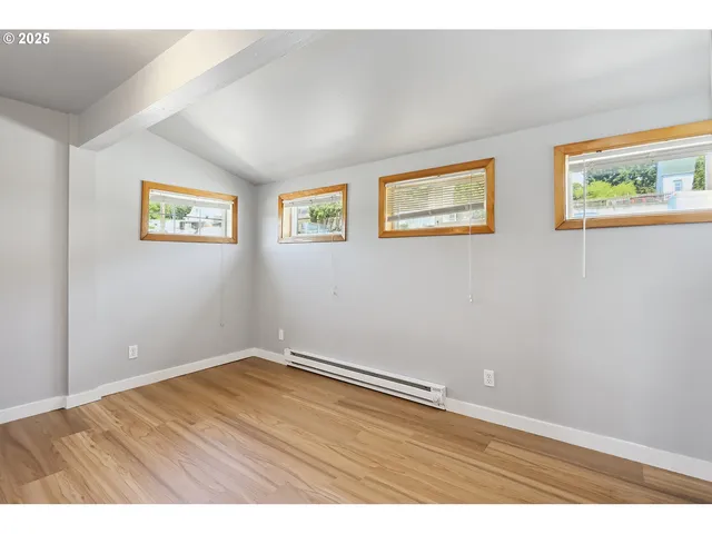 $445,500 | 120.5 North Main Avenue, White Salmon, WA 98672