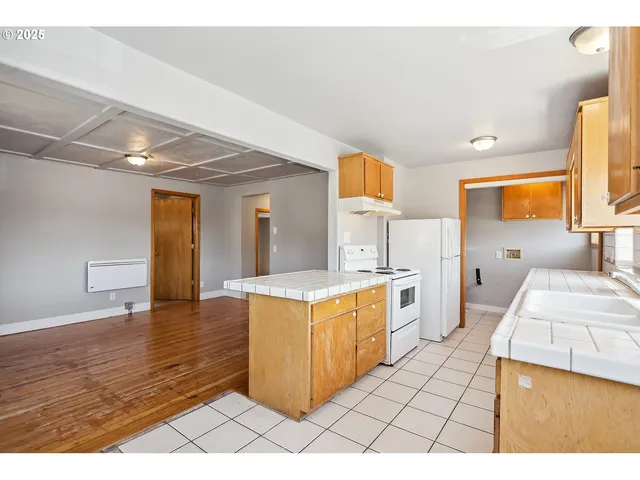 $445,500 | 120.5 North Main Avenue, White Salmon, WA 98672