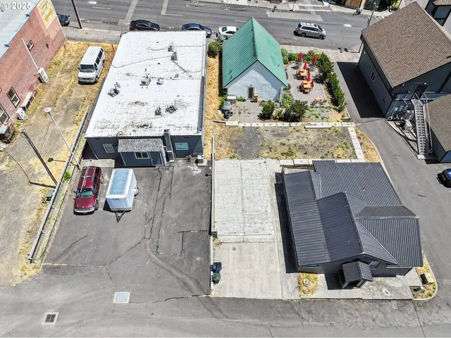 $445,500 | 120.5 North Main Avenue, White Salmon, WA 98672