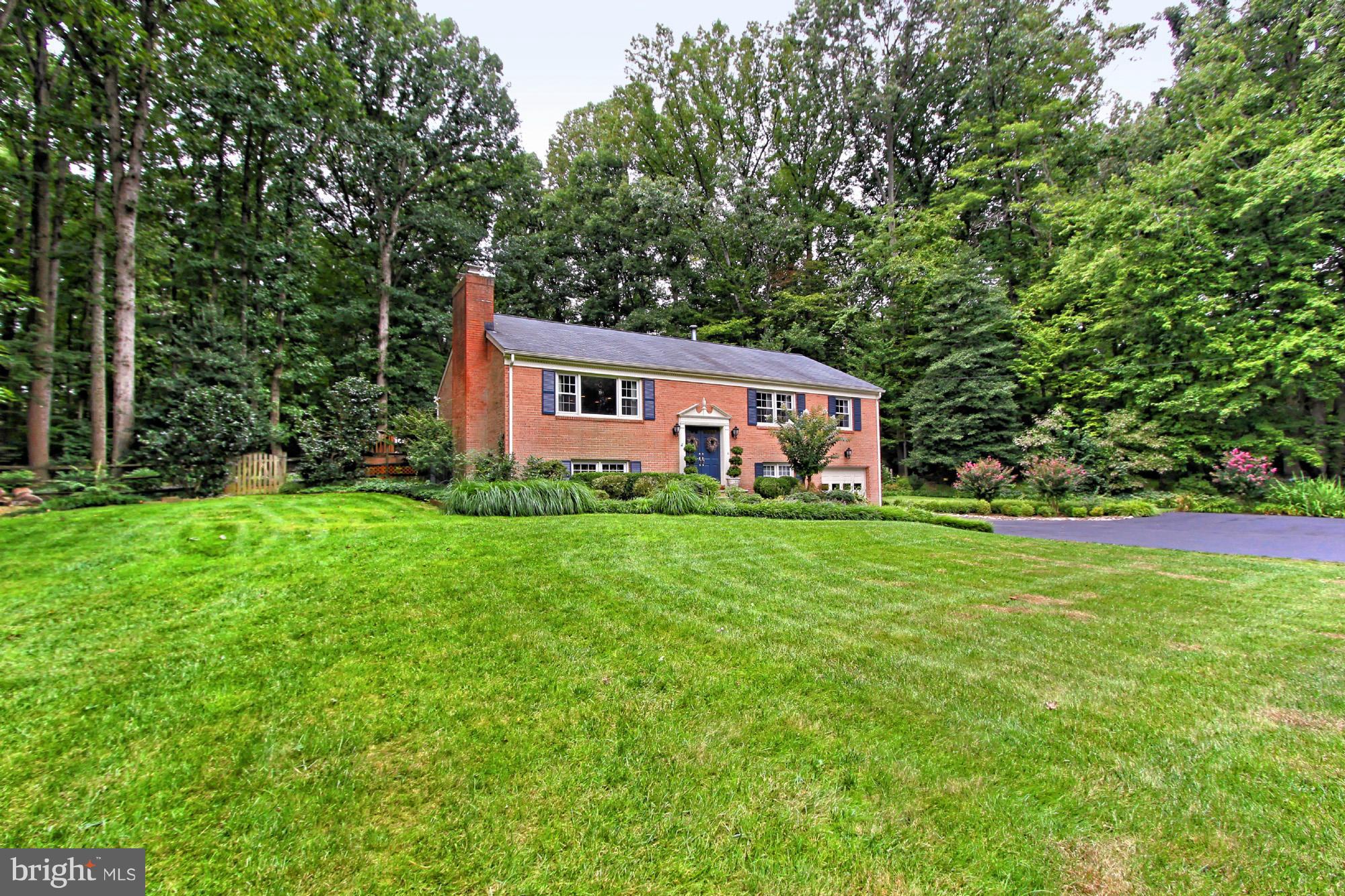 7376 Clifton Road Clifton, VA 20124 - Photo 24 of 25 Great Setting!