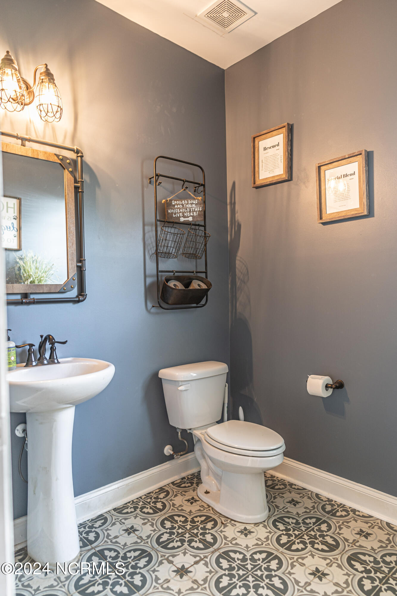 404 Kerr Lake Road Aberdeen, NC 28315 - Photo 25 of 57 DSC04424