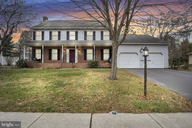 $549,000 | 11 Laurel Oak Drive, Boiling Springs, PA 17007
