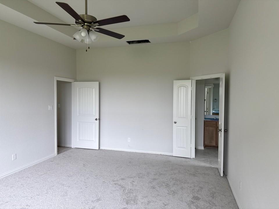 412 Guadalupe Lane Springtown, TX 76082 - Photo 6 of 9