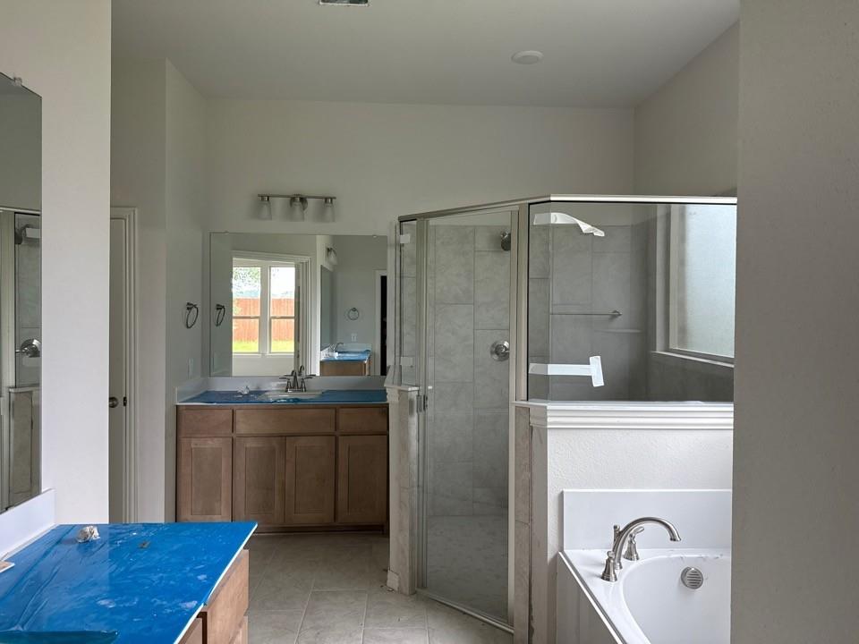 412 Guadalupe Lane Springtown, TX 76082 - Photo 8 of 9