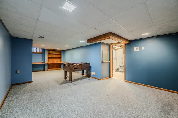 a view of a storage & utility room