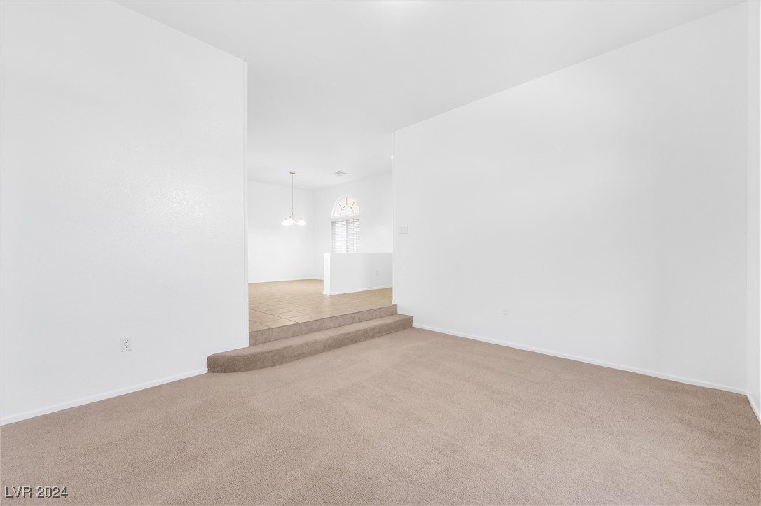 8912 Rendon Street Las Vegas, NV 89143 - Photo 9 of 67