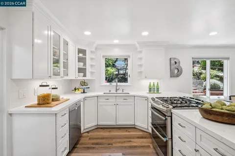 $1,495,000 | 996 Hawthorne Drive, Lafayette, CA 94549