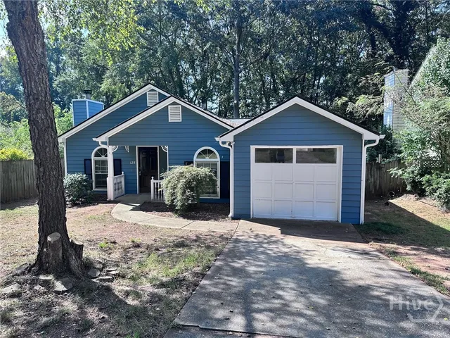 $1,800 | 125 Sterling Drive, Athens, GA 30605