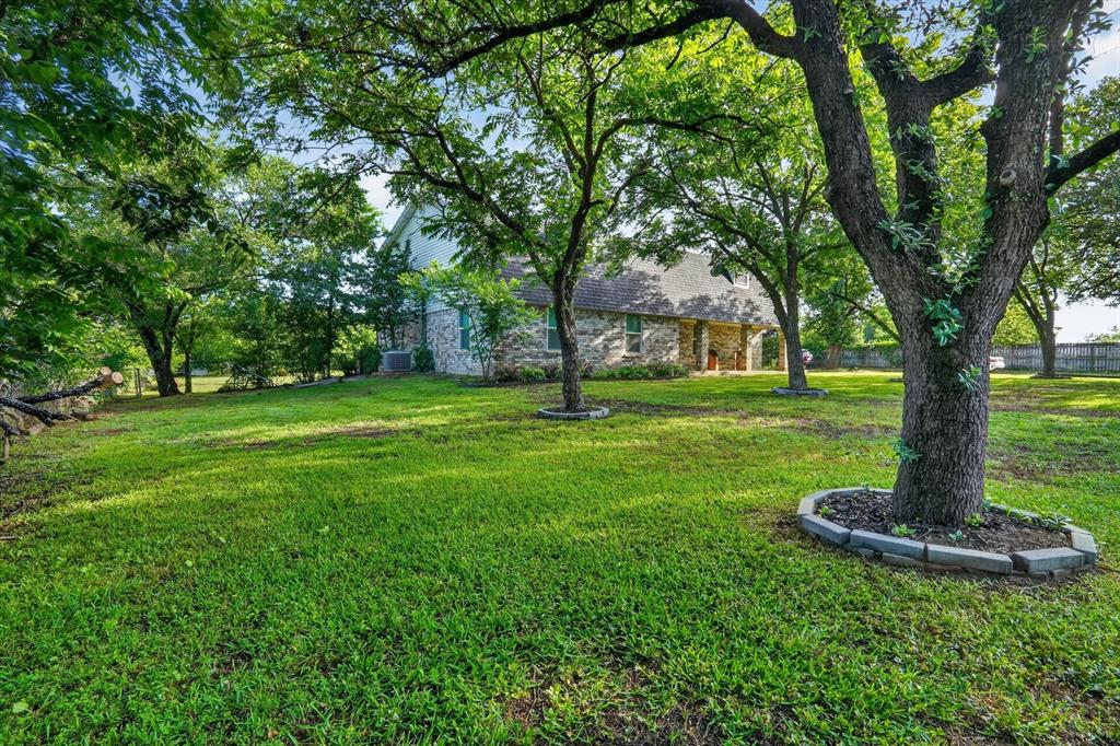 4041 Burleson Retta Road Burleson, TX 76028 - Photo 6 of 38