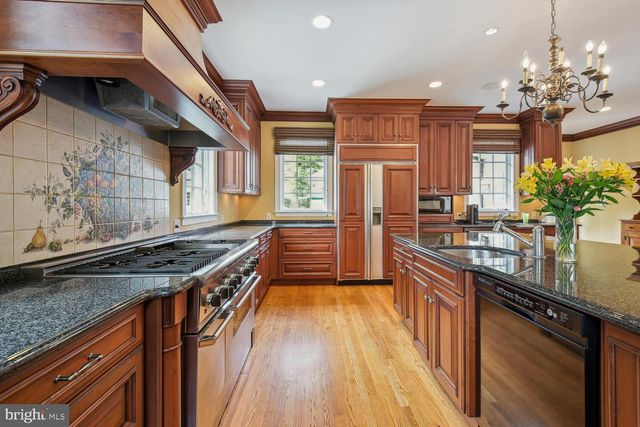 $4,025,000 | 5306 Kenwood Avenue, Chevy Chase, MD 20815